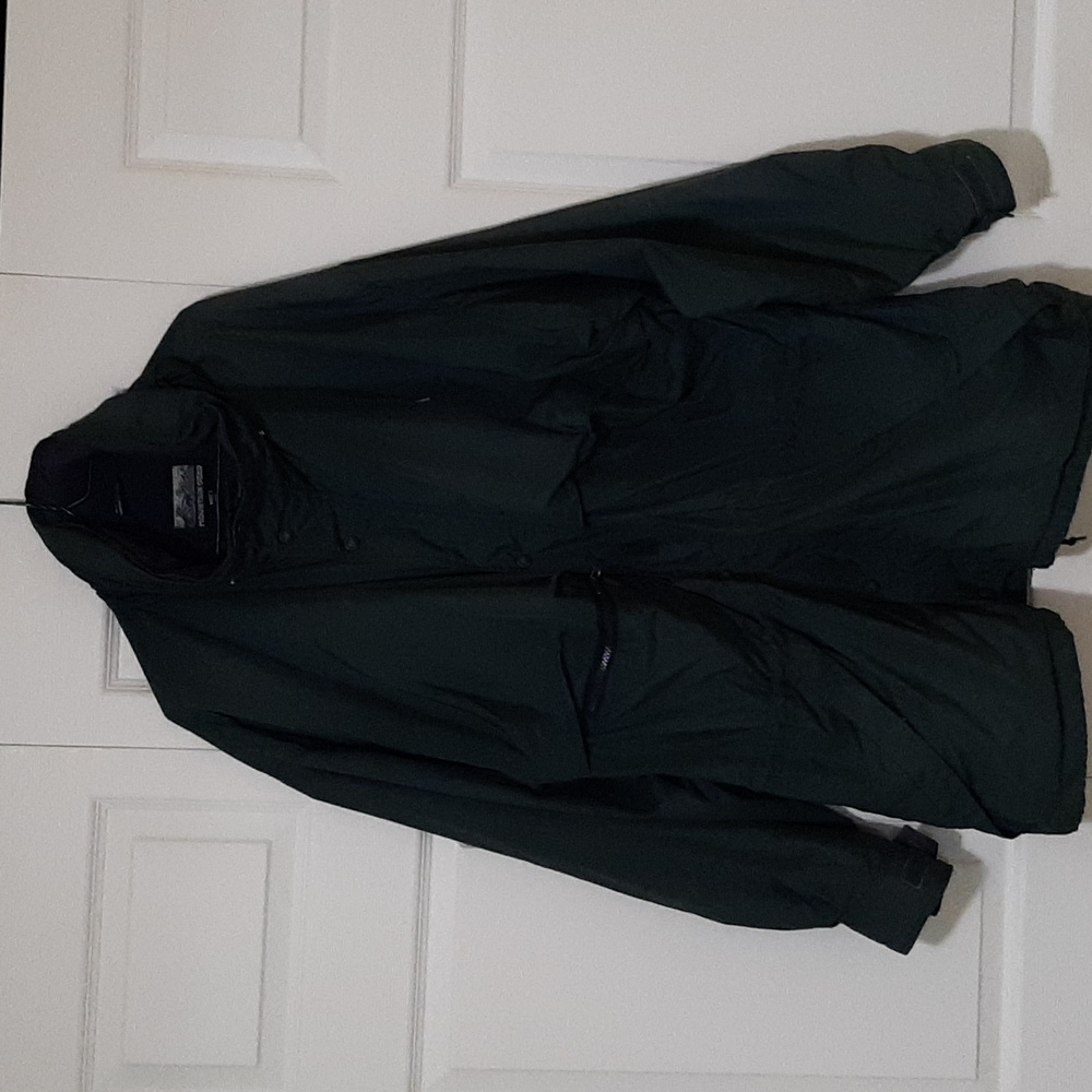 Mountain Gear men's lined winter jacket.